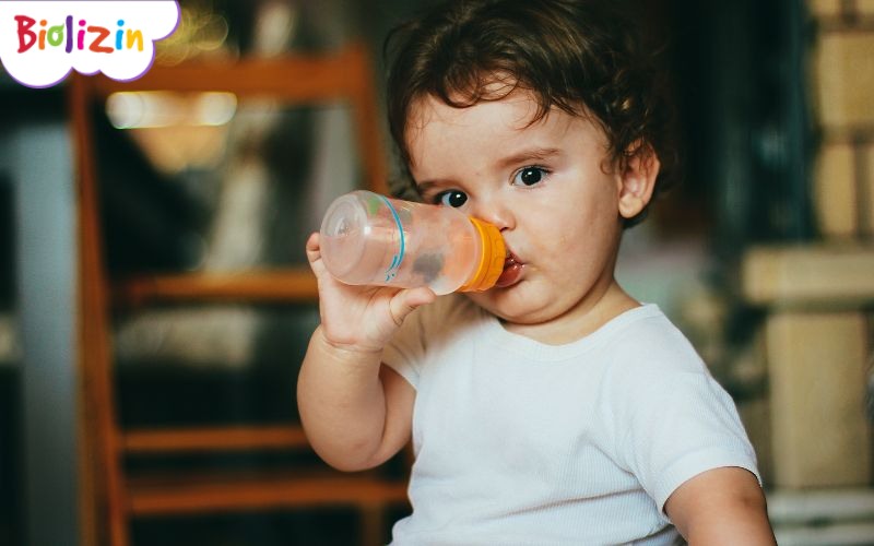 Bé bị tiêu chảy nhưng không sốt 3