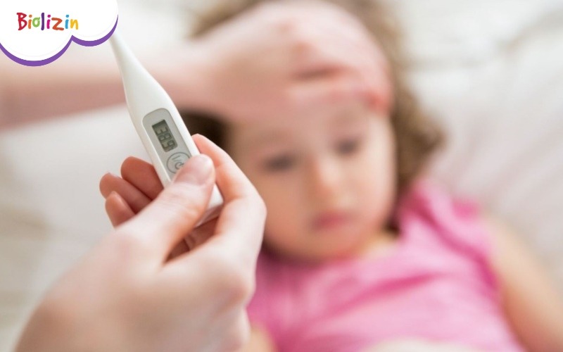 trẻ biếng ăn chậm tăng cân 2