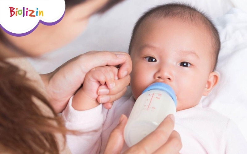 Cách đổi sữa cho bé không bị tiêu chảy 3