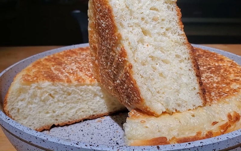 Trẻ bị tiêu chảy ăn bánh mì được không 2