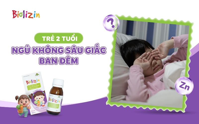 trẻ 2 tuổi ngủ không sâu giấc thumb